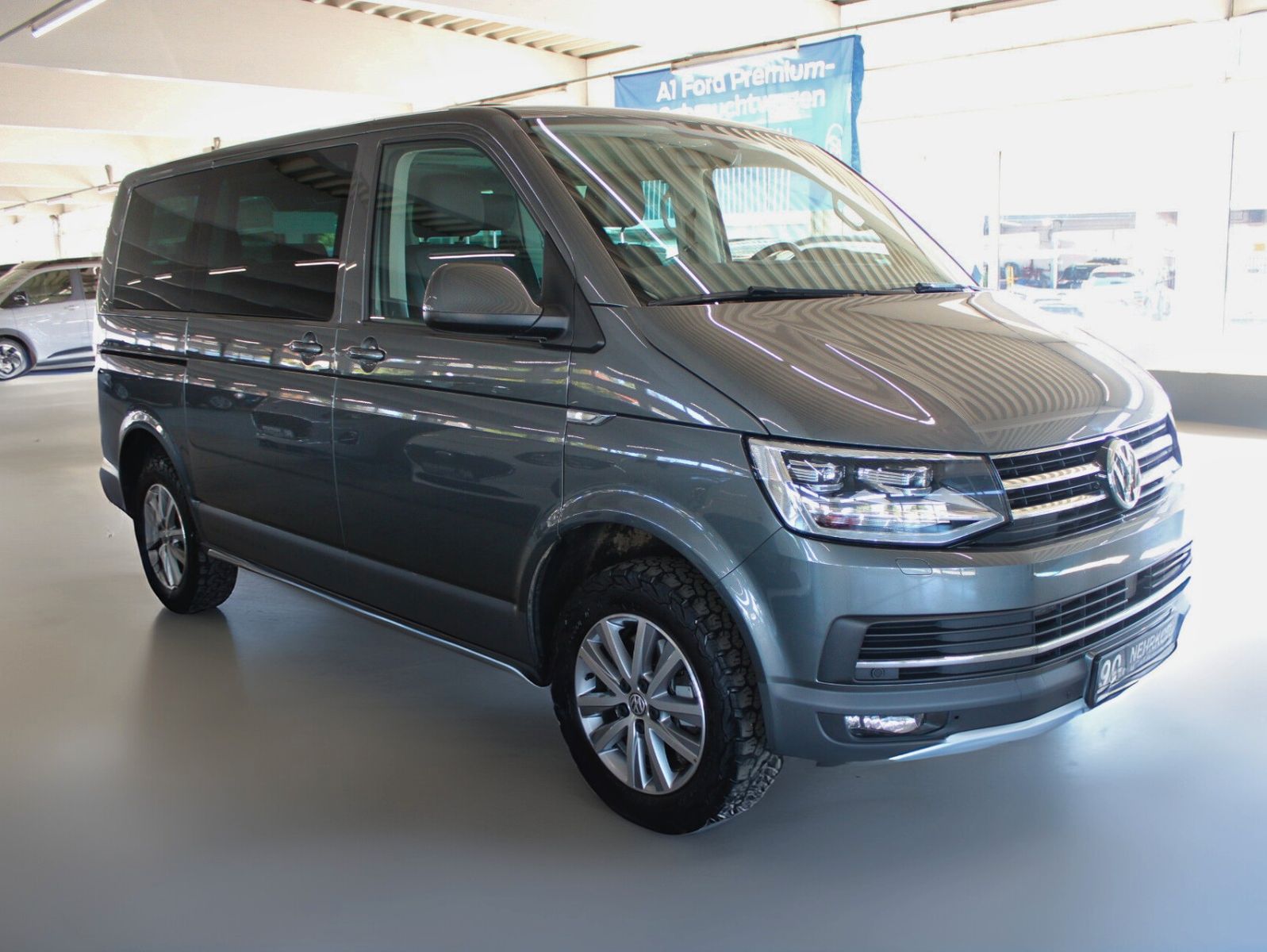 Fahrzeugabbildung Volkswagen T6 Multivan DSG Panamericana 4Motion AHK STDHZ