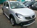 Dacia Sandero Stepway 1.6*Klima*1.Hand*Euro5*Top* - gebrauchte Dacia Sandero aus dem Jahr 2011