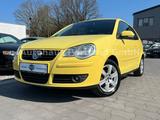 Volkswagen Polo IV Tour Edition/S-Heft/S-Dach/SHZ/Temp/PDC - Volkswagen Polo: Edition
