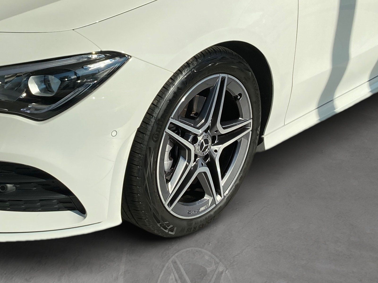 Fahrzeugabbildung Mercedes-Benz CLA 200 SB AMG Line*Pano*Distro*360°*LED*Totwin*