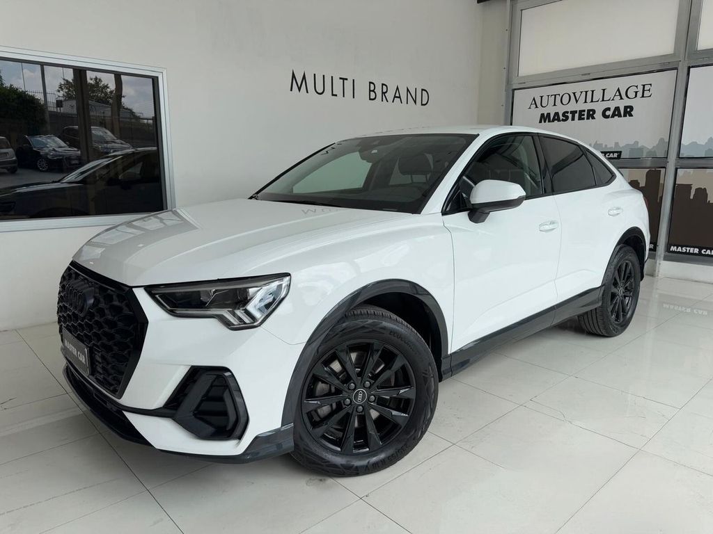 Image of Audi Q3