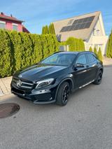 Mercedes-Benz GLA 250 4MATIC DCT AMG Line AMG Line - Mercedes-Benz GLA 250 aus 2015