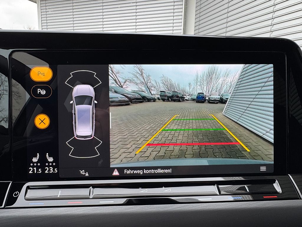 Golf VIII Variant 1.5 eTSI STYLE *DCC*STDHZG*