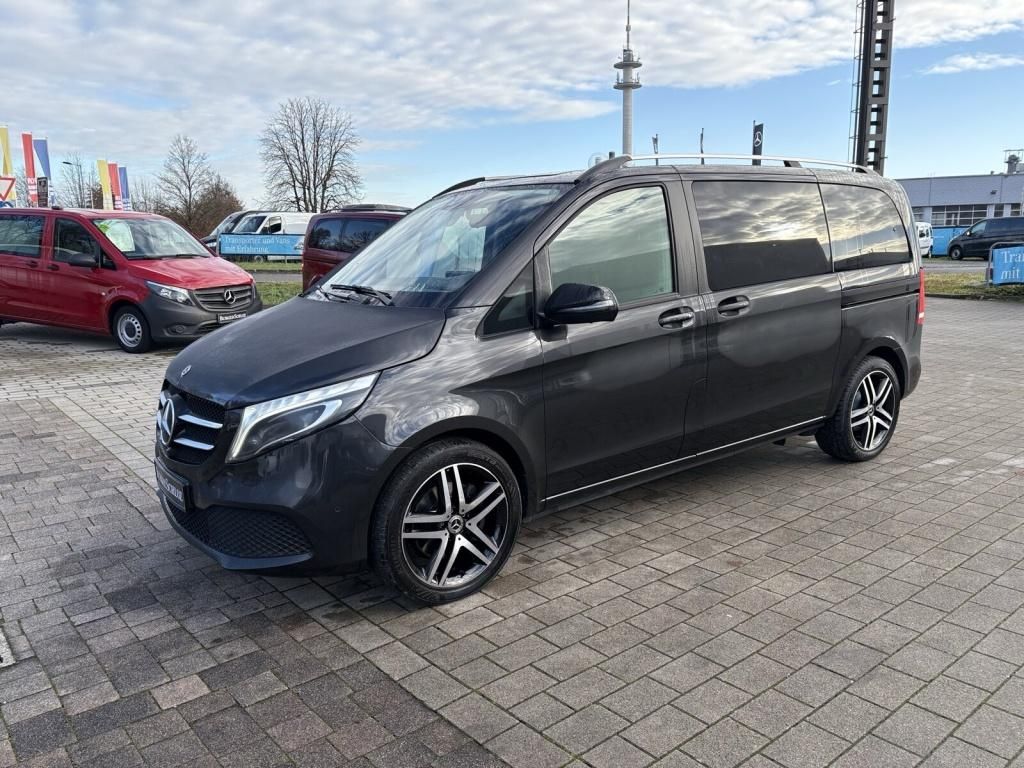 MERCEDES-BENZ V 250 AVANTGARDE Kompakt 7-Sitze Airmatic LED AH