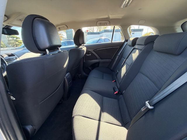 Toyota Avensis  Kombi Sol
