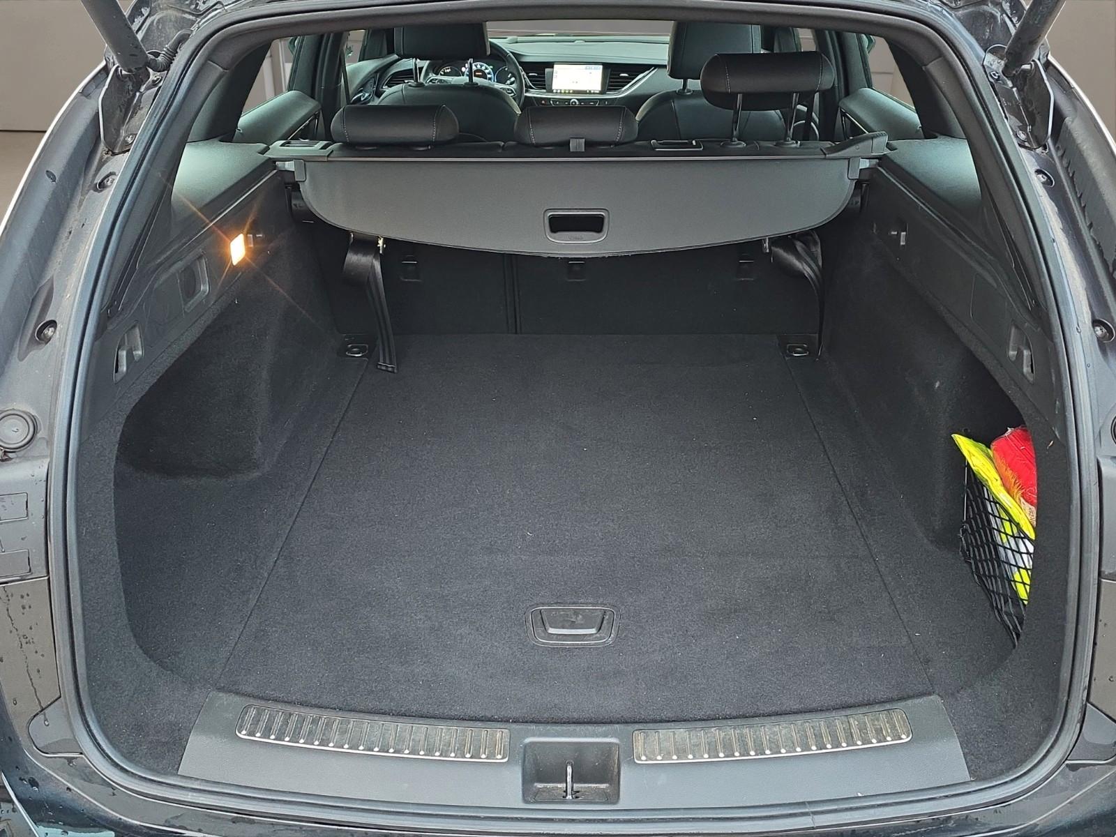 Opel Insignia B Sports Tourer Elegance LED ACC