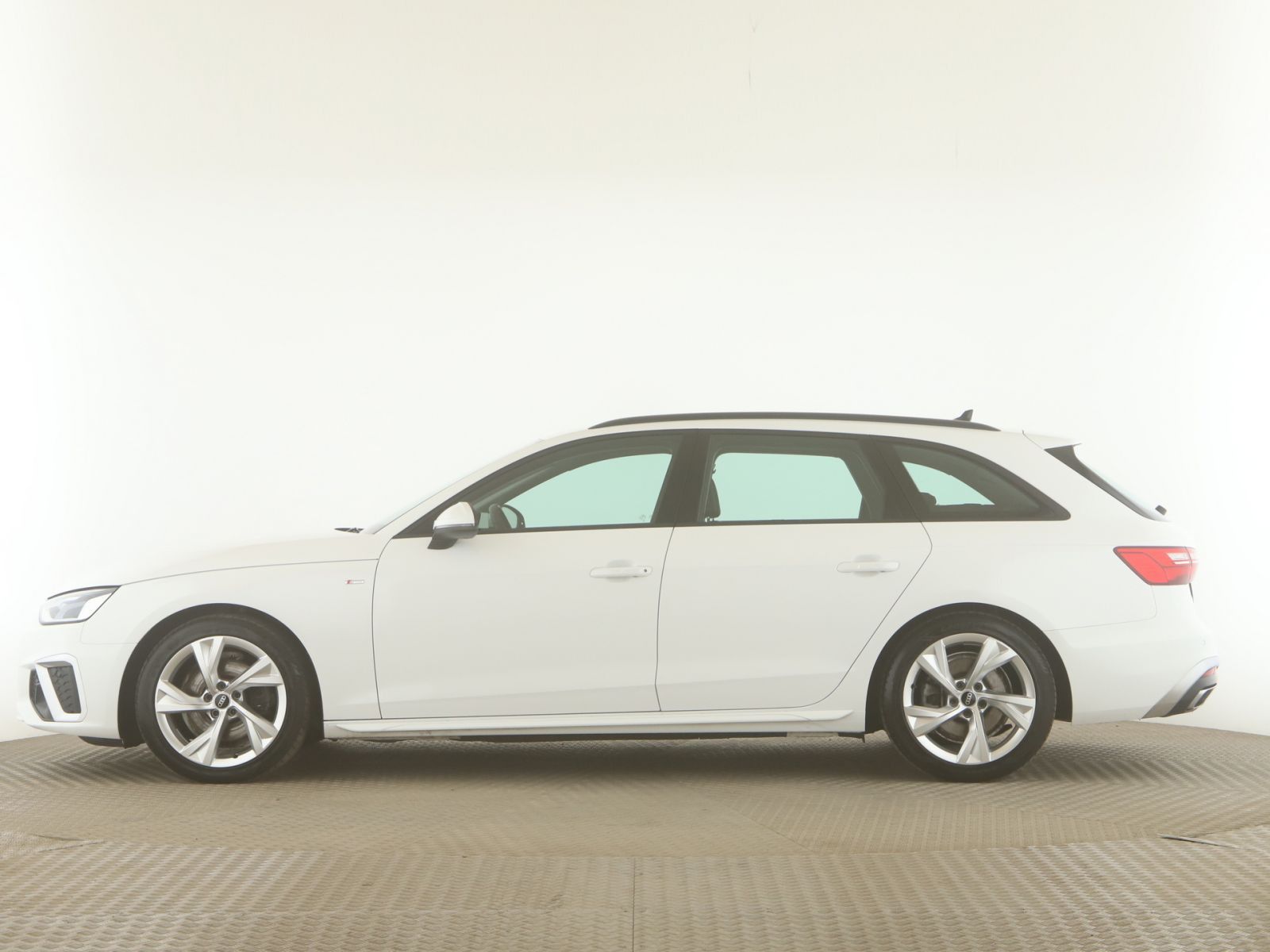 Audi A4 Avant 30 TDI S line LED+PDC+SitzH+MMI-Plus foto 3