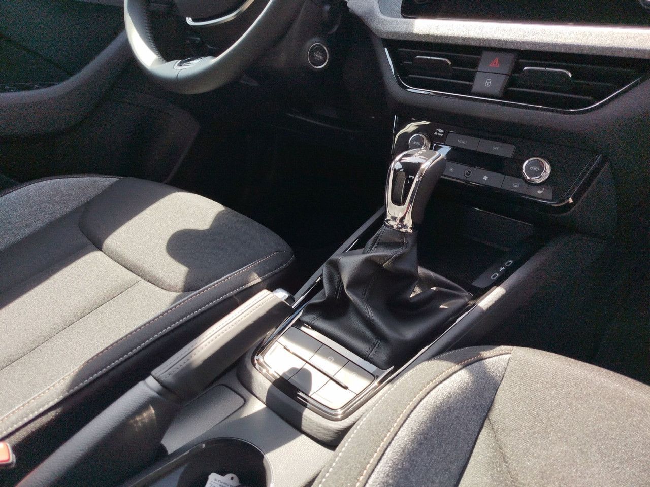Fahrzeugabbildung SKODA Kamiq Selection S85/1.0 A7F