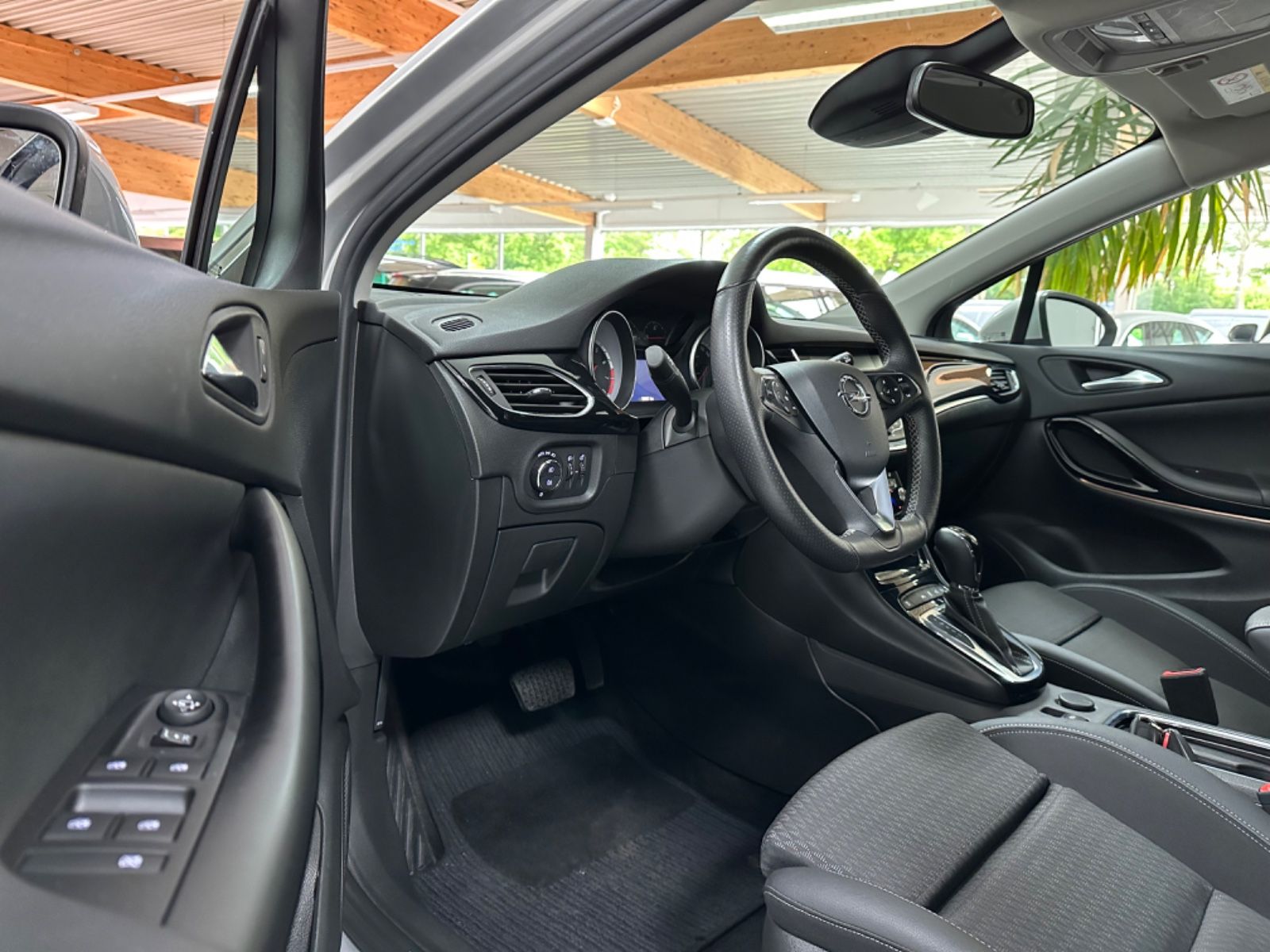 Fahrzeugabbildung Opel Astra K Sports Tourer INNOVATION Automatik*Navi