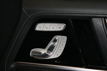 Fahrzeugabbildung Mercedes-Benz G 63 AMG Distronic, Designo, JUNGE STERNE