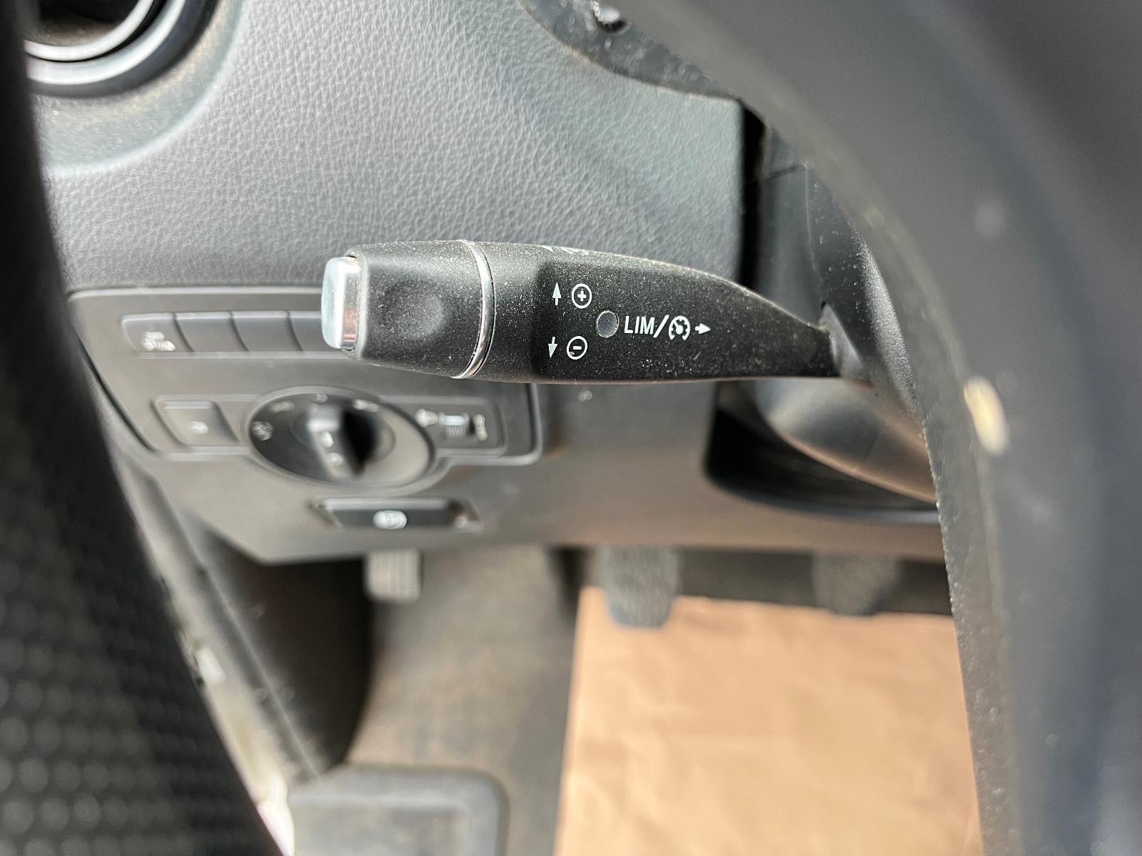 Mercedes-Benz Vito Kasten 111 CDI lang*Klima/3-Sitzer/1.H/PDC*