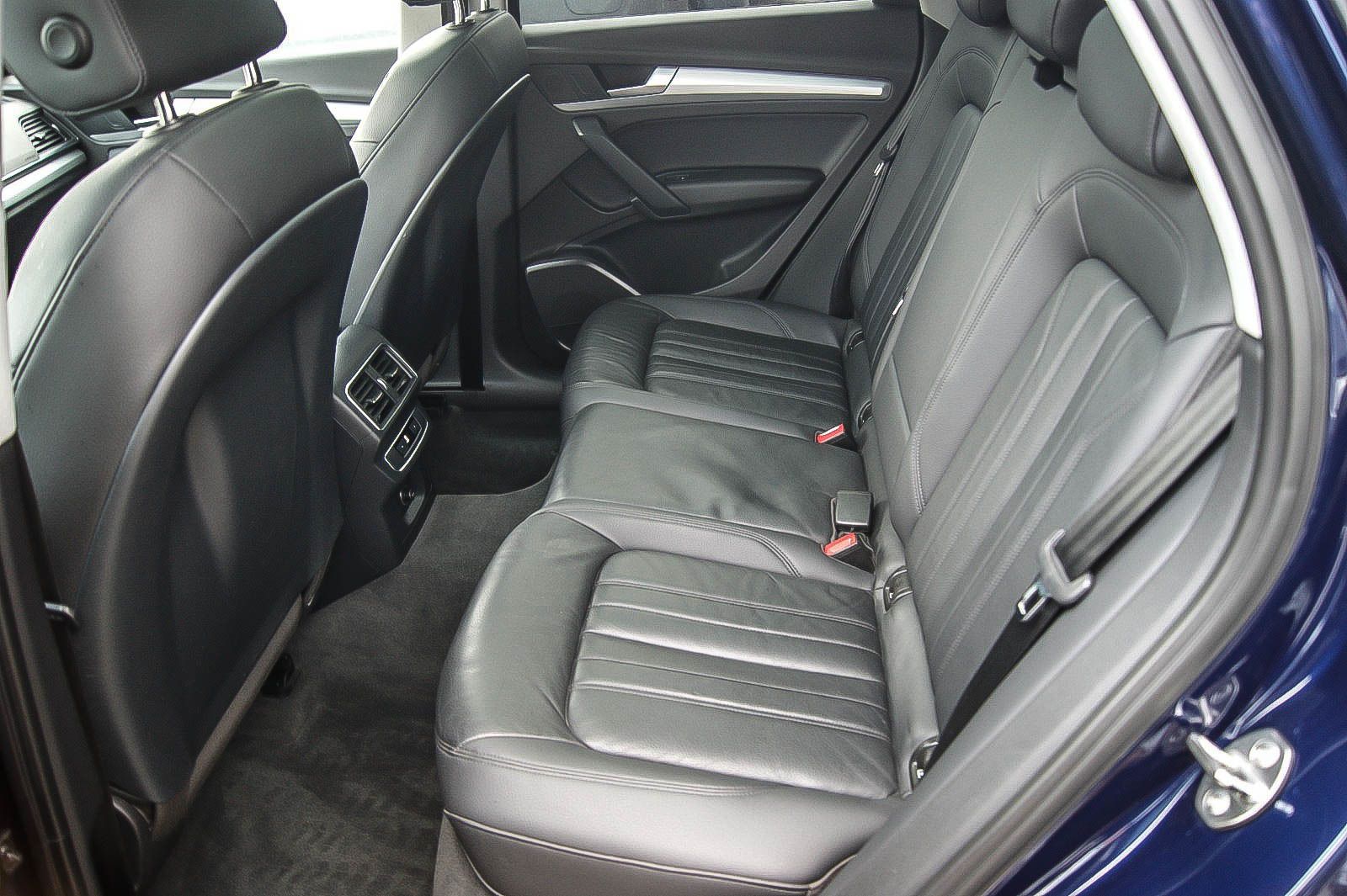 Fahrzeugabbildung Audi Q5 40 TDI quattro S tronic MATRIX LED PANORAMA