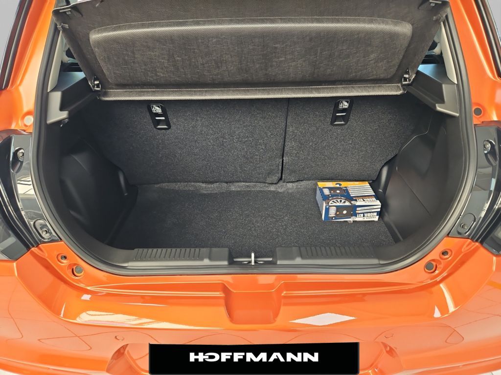 Fahrzeugabbildung Suzuki Swift 1.2 Hybrid MT Club Navi LED auf Wunsch SHZ