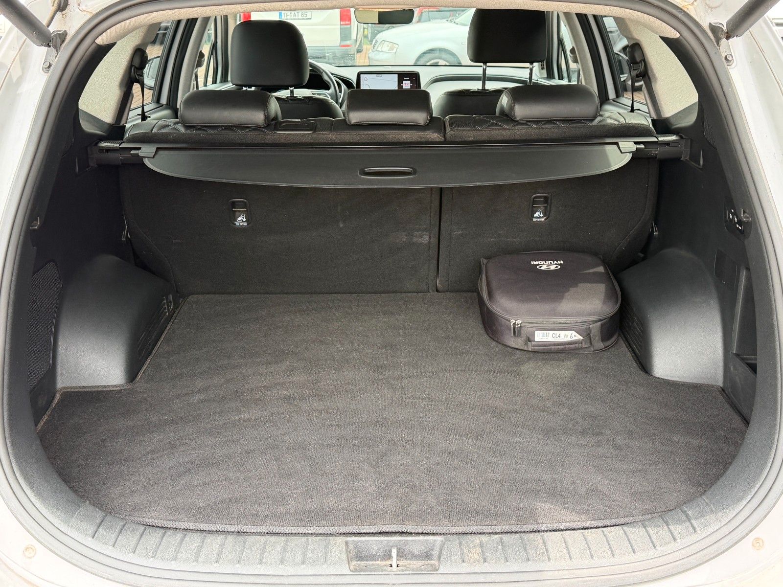 Fahrzeugabbildung Hyundai SANTA FE 1.6 T-GDI Plug-In-Hybrid Prime *ACC*360
