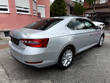 Skoda Superb - 8
