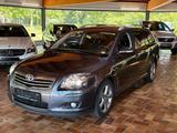 Toyota Avensis 2.2 D-CAT Executive *XENON*AHK*2HAND* - Toyota Avensis: D Cat