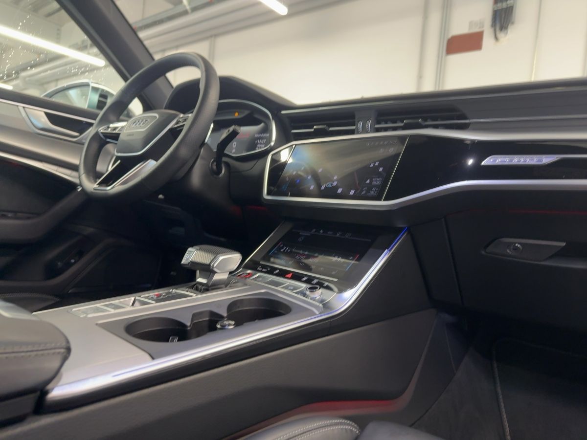 Audi S6 - Bild 12