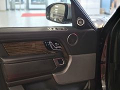 Fahrzeugabbildung Land Rover Range Rover 3,0 TDV6 (360/SI-BELÜF/DAB/MERIDIAN