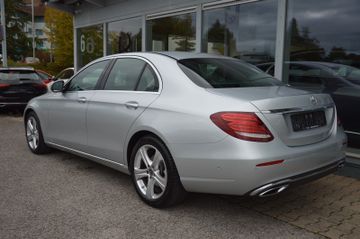 Mercedes E 220 - 3
