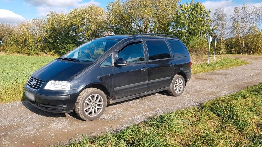 Volkswagen !!! VW Sharan zu verkaufen !!!