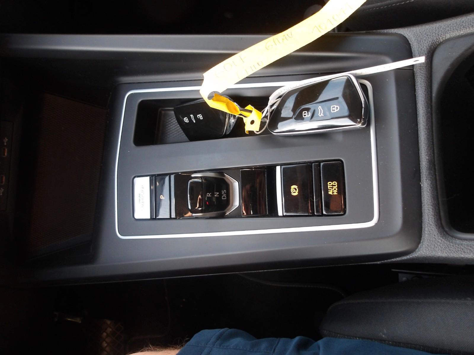 Volkswagen Golf VIII Lim. Life DSG *LED*NAVI*RFK*EXP. 13990, миниатюра 15