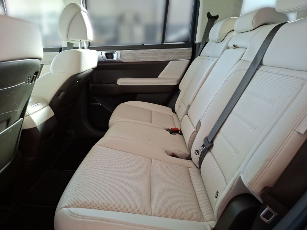 Hyundai Santa Fe – Bild 10