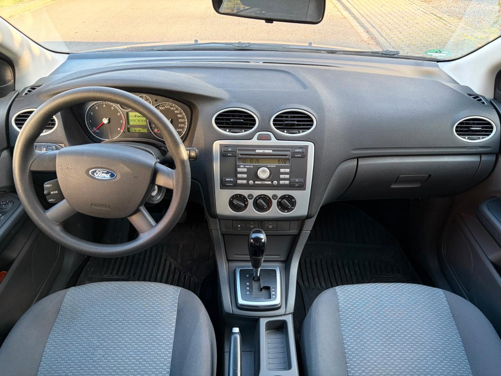 Ford Focus 2006 — photo 13