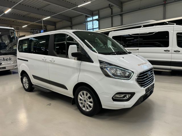 Ford Tourneo Custom 10 Fahrzeuge Verfügbar