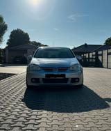 Volkswagen VW Golf  V 1.6 102 PS Klimaautomatik/ESP/ - Volkswagen Golf: 102 Ps