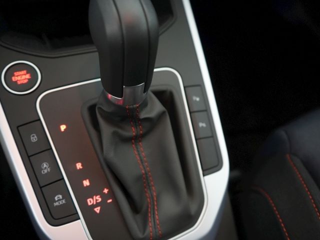 Arona FR-LINE TSI DSG+NAVI+KLIMA+SITZHEIZUNG+LED