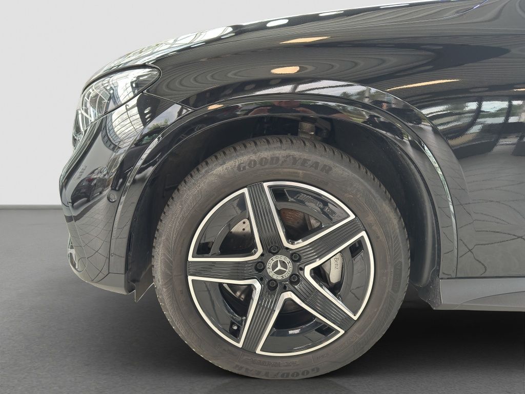 Fahrzeugabbildung Mercedes-Benz GLC 200 4MATIC AMG*Night*Navi*KeyLess*PDC*RFK