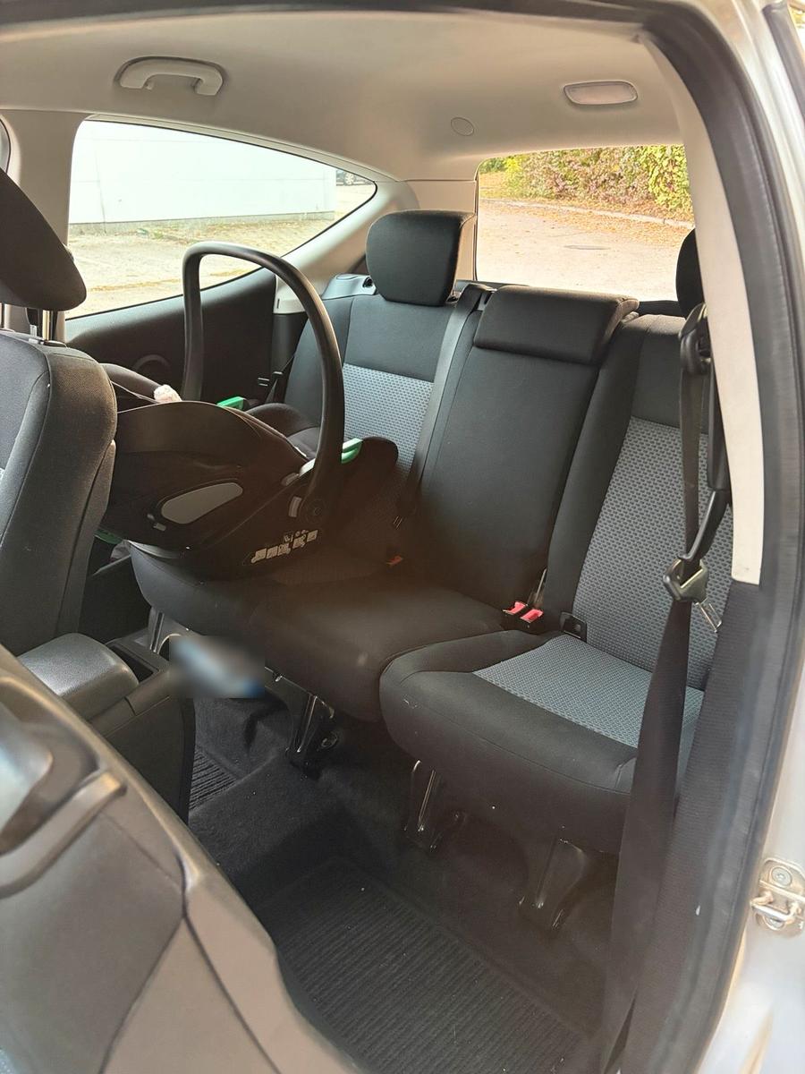 Mercedes-Benz A180 2006 — photo 15
