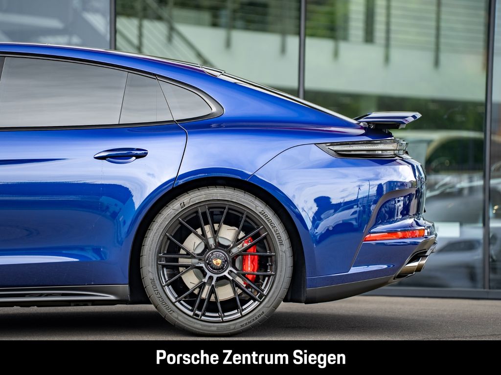 Porsche Panamera GTS