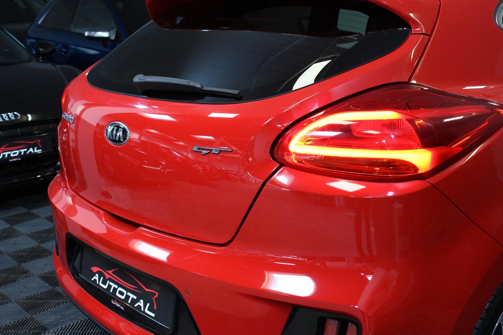 Kia pro cee'd cee'd / GT*204 PS*LED*Scheckheft*