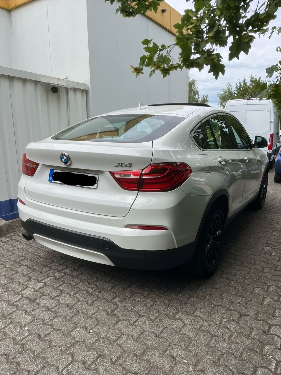 Fahrzeugabbildung BMW X4 xDrive 20 i HUD+Xenon+Schiebedach