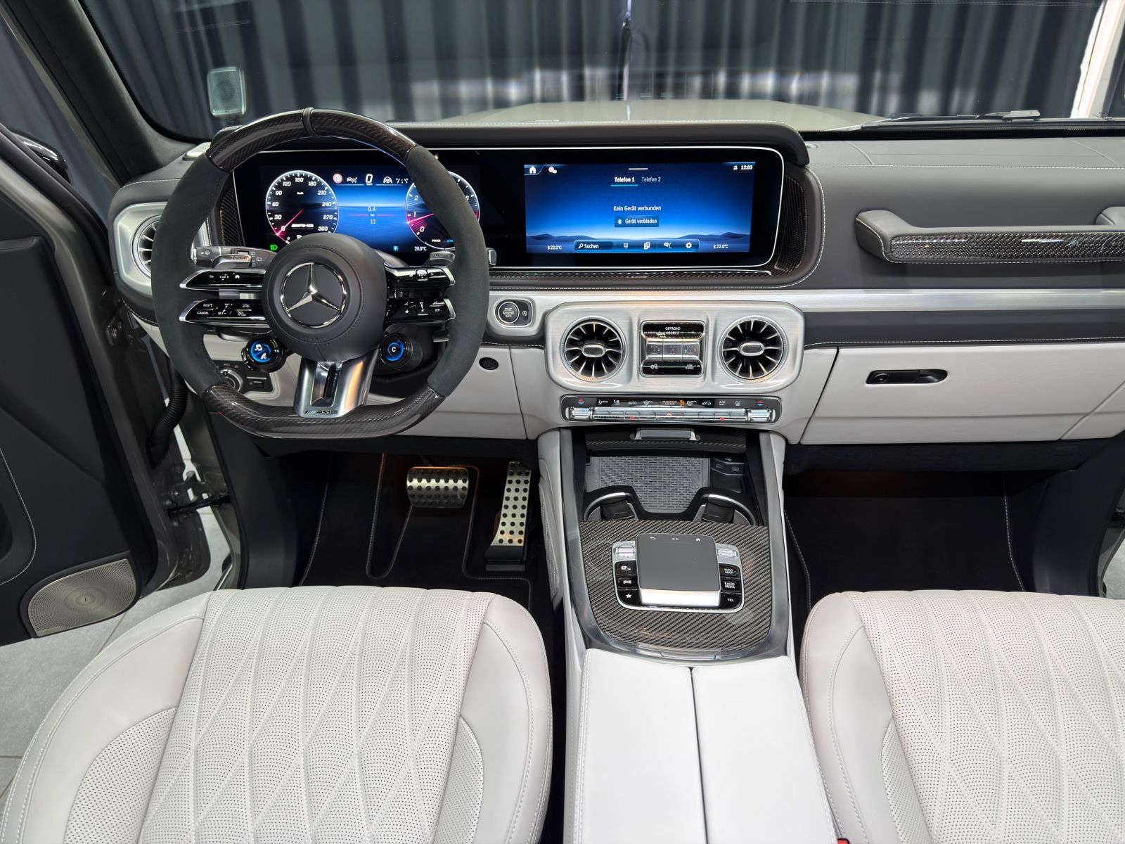 Fahrzeugabbildung Mercedes-Benz G 63 AMG|MY26|A22|PERFORMANCE|TV|VOLL|CARBON|