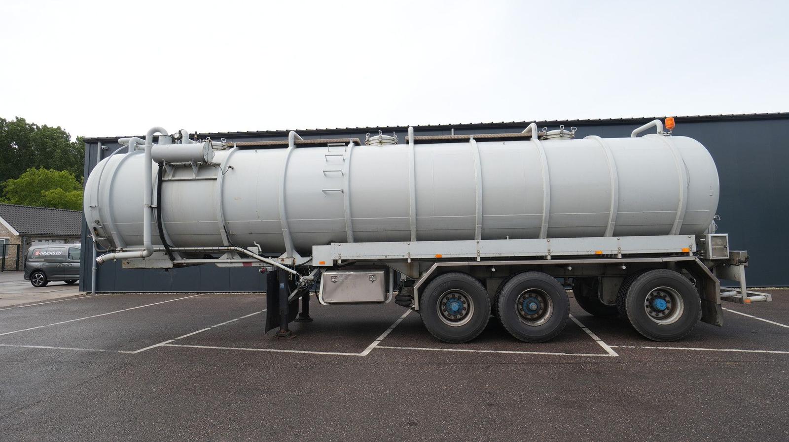 Other GS  3 AXLE WATER TANK TRAILER