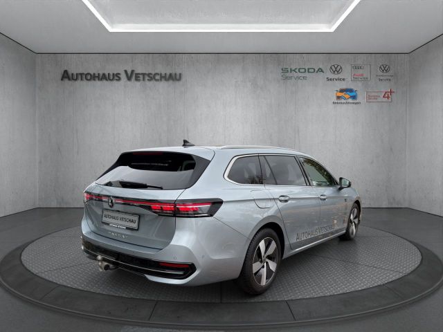 Passat Variant Elegance 2.0 TDI DSG Sportpaket