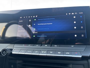 Bild 16 Opel Astra GS ST NAVI/SHZ+LHZ/PDC vo+hi+360Cam/LED