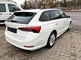Skoda Octavia Combi 2.0 TDI Ambition*1.HD*PDC*LED*TEMP - Skoda Octavia: Ambition