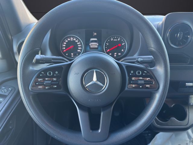 Fahrzeugbild 12