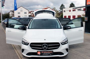 Fahrzeugabbildung Mercedes-Benz B 180 G-Tronic Temp LED NAVI Sound PDC Kamera
