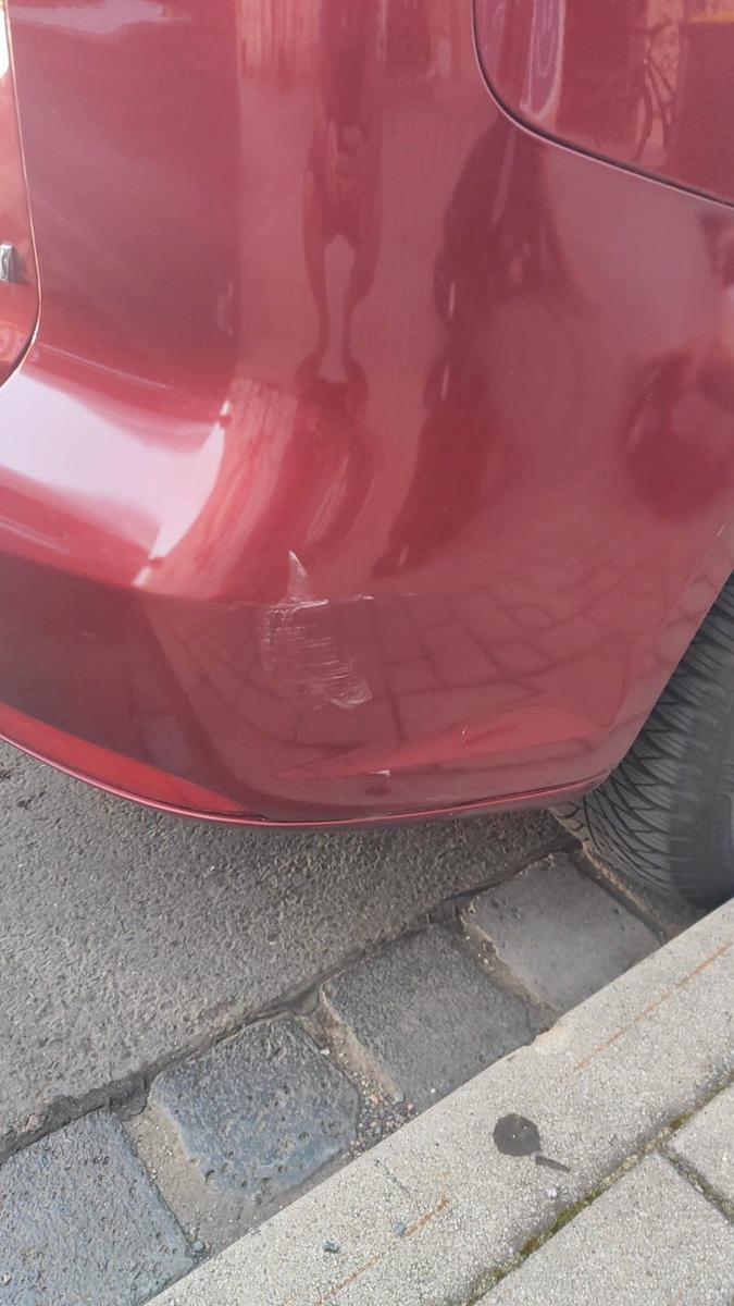 Volkswagen Touran 2011 — photo 12
