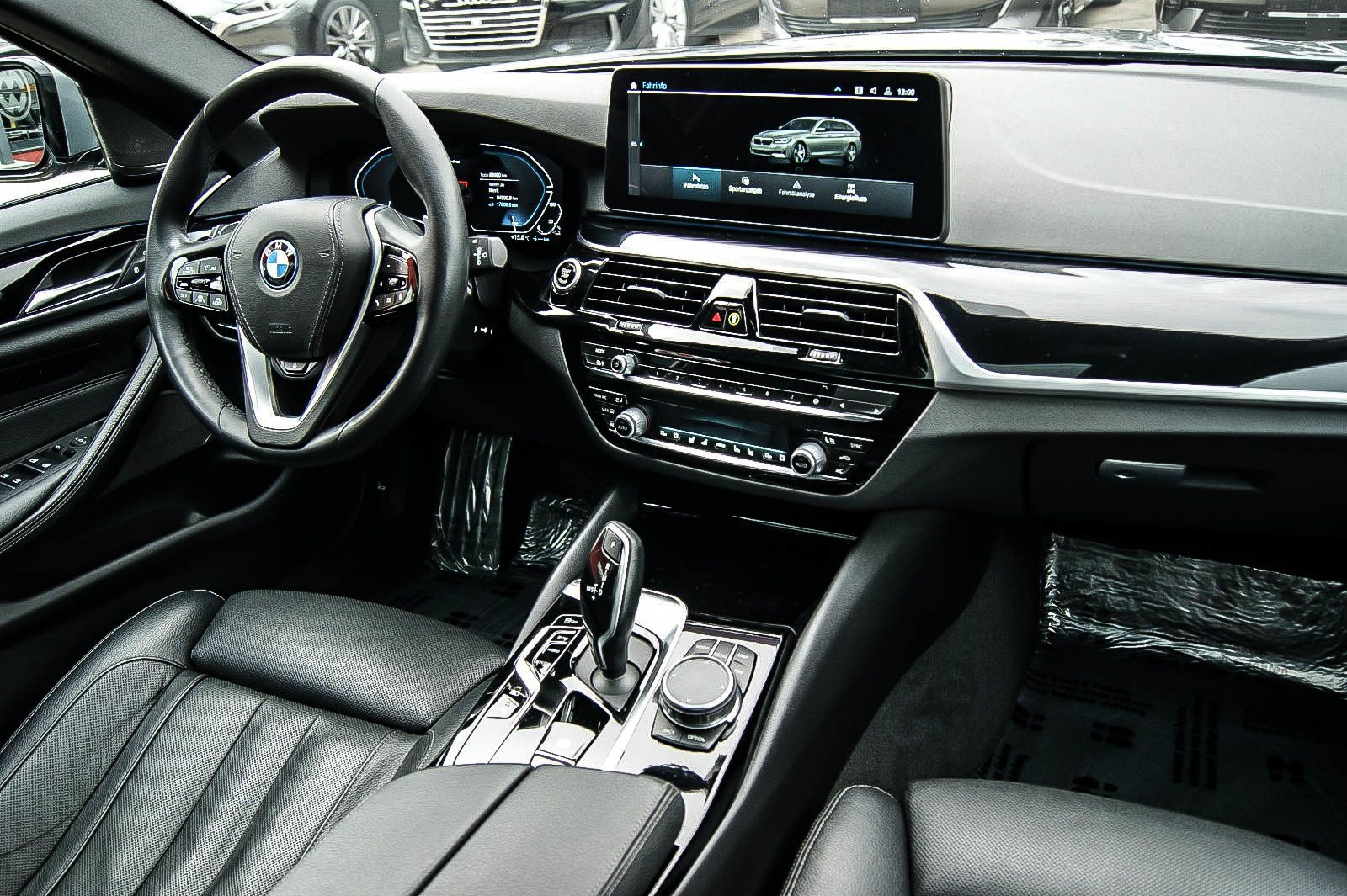 BMW 530 e Touring BANG&OLUFSEN PANORAMA HUD KAMERA foto 27
