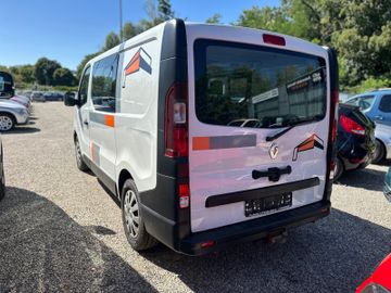 Renault Trafic - 8