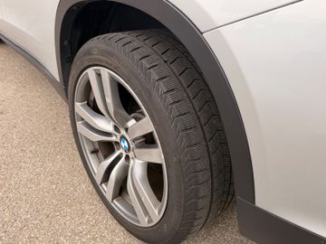 BMW X5 - 11