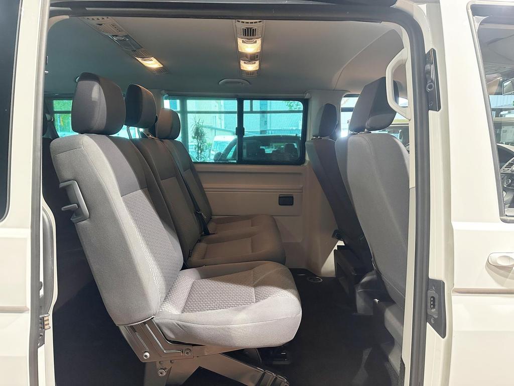 Volkswagen T5 Caravelle