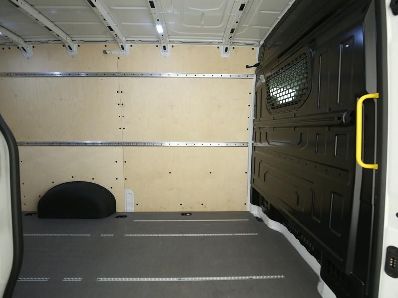 Crafter 35 2.0 TDI Kasten  mittellang Hochdach 6
