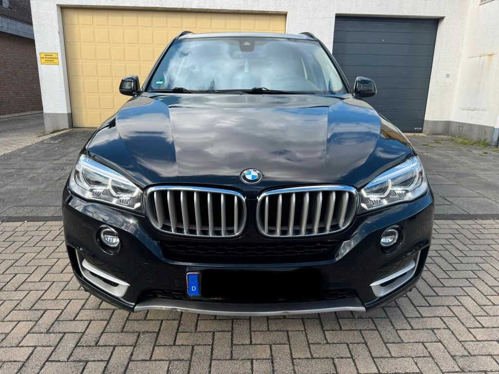 Image of BMW X5