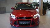 Ford Focus 1.6 EcoBoost TITANIUM *BI-XENON* AKTION* - Ford Focus: Kombi, 1.6